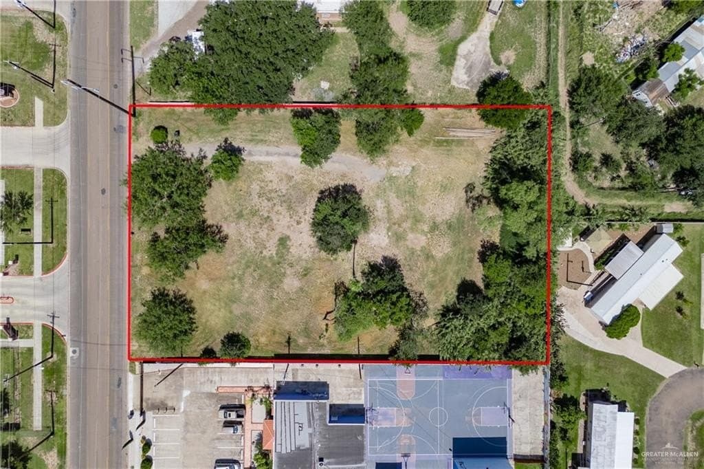 1.14 acres in Hidalgo County gallery image 2
