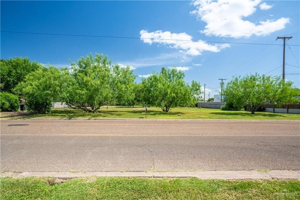 1.14 acres in Hidalgo County - photo 7