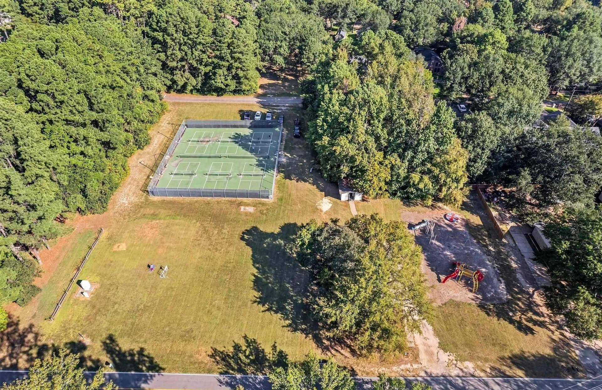 0.4 acres in Smith County - photo 35