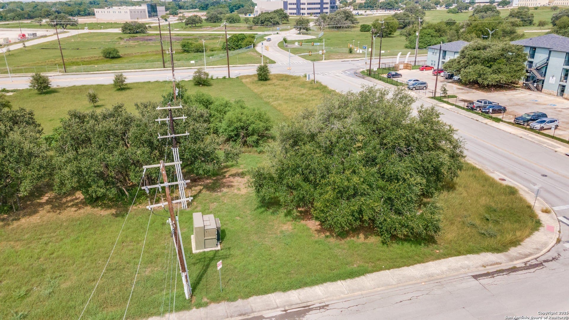 0.17 acres in Bexar County gallery image 3