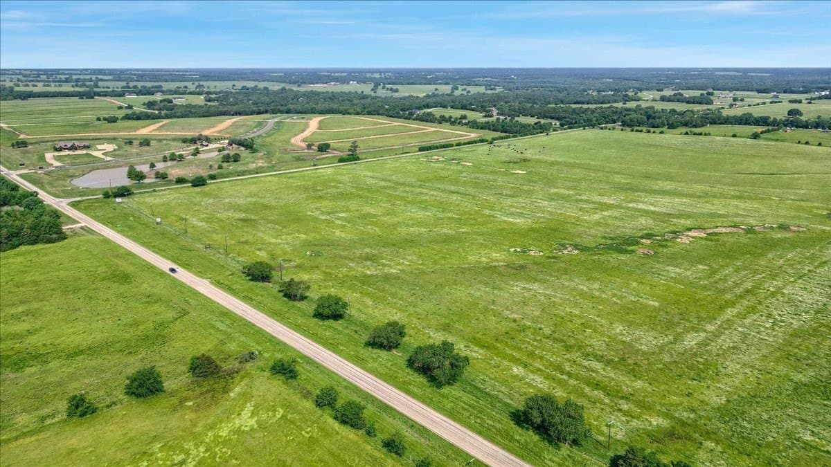 123.57 acres in Grayson County gallery image 4