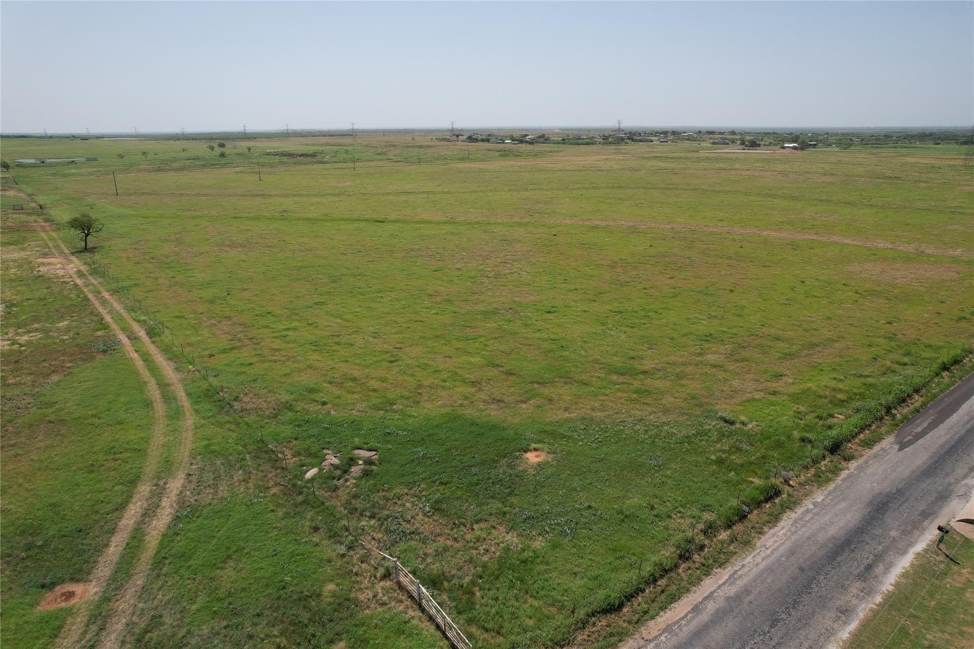 12.93 acres in Archer County gallery image 3