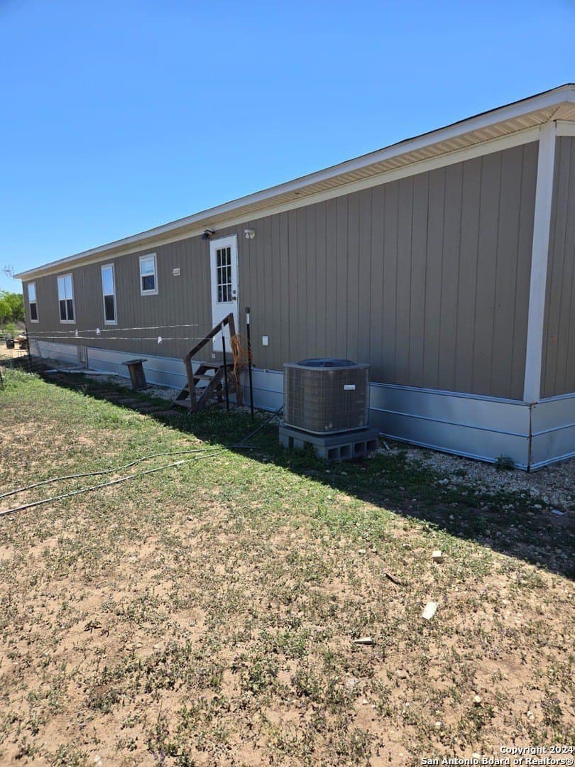 10.31 acres in Zavala County - photo 16