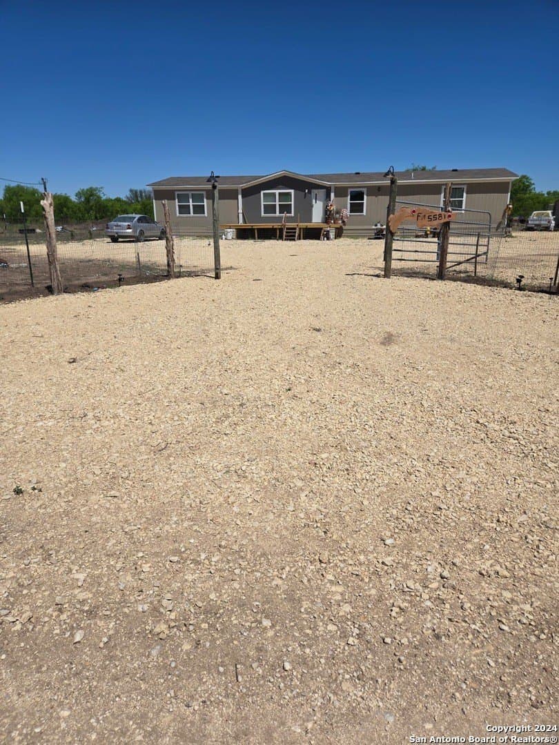10.31 acres in Zavala County - photo 18