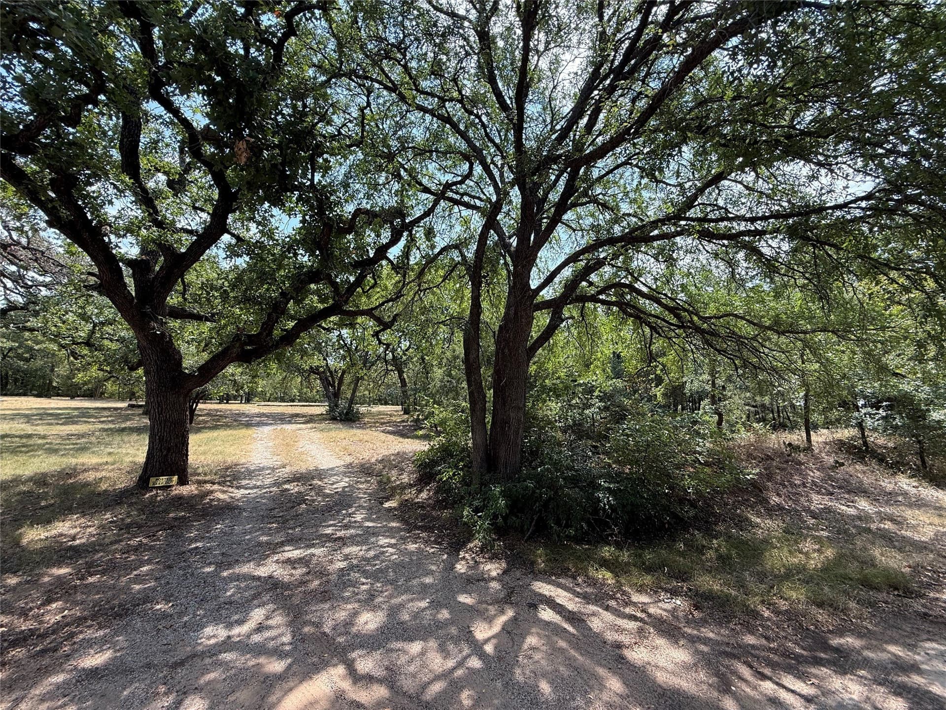 1.14 acres in Tarrant County - photo 4