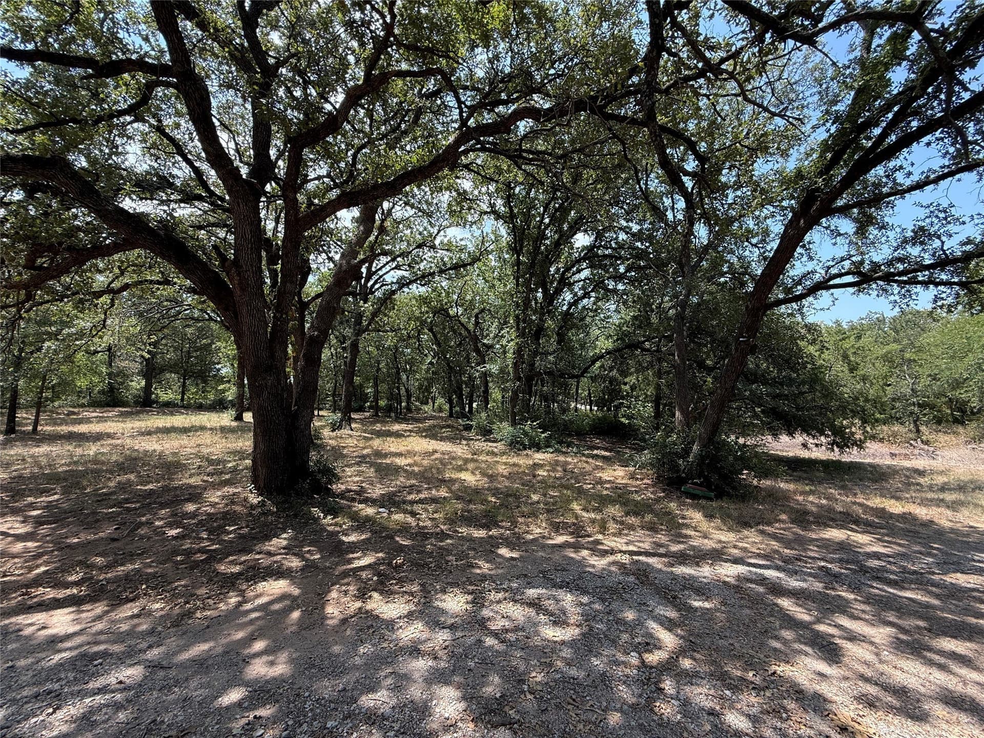 1.14 acres in Tarrant County - photo 9
