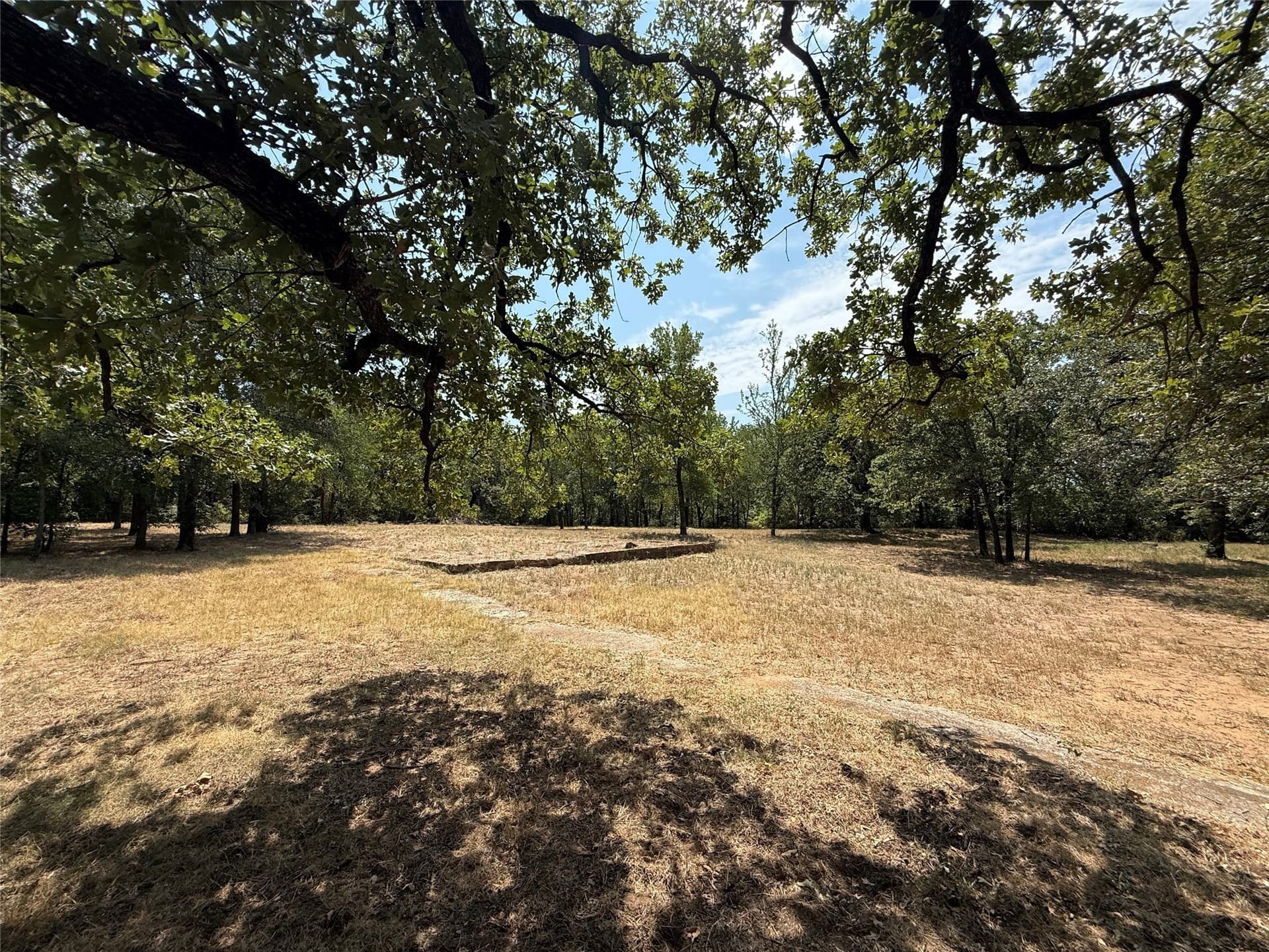 1.14 acres in Tarrant County - photo 25