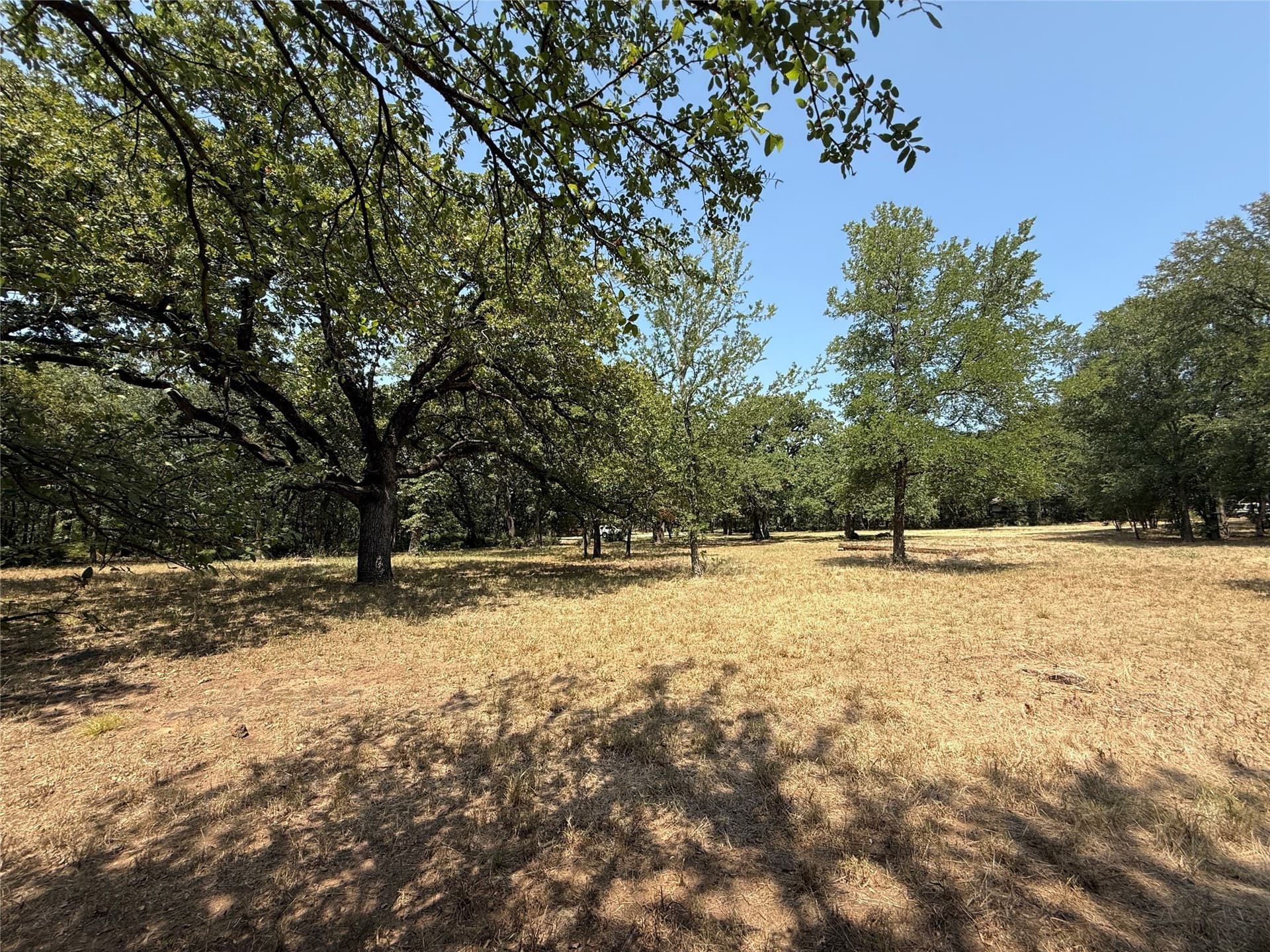 1.14 acres in Tarrant County - photo 18