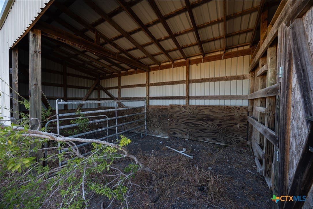 9.72 acres in Bexar County - photo 14
