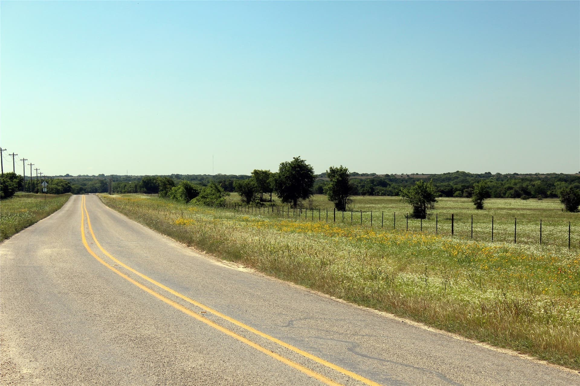 515 acres in Hill County - photo 8