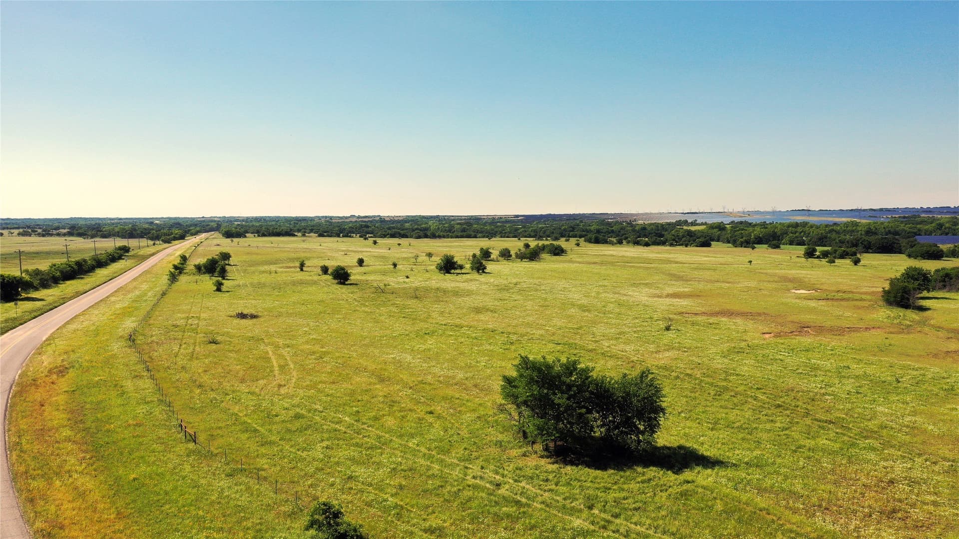 515 acres in Hill County - photo 16