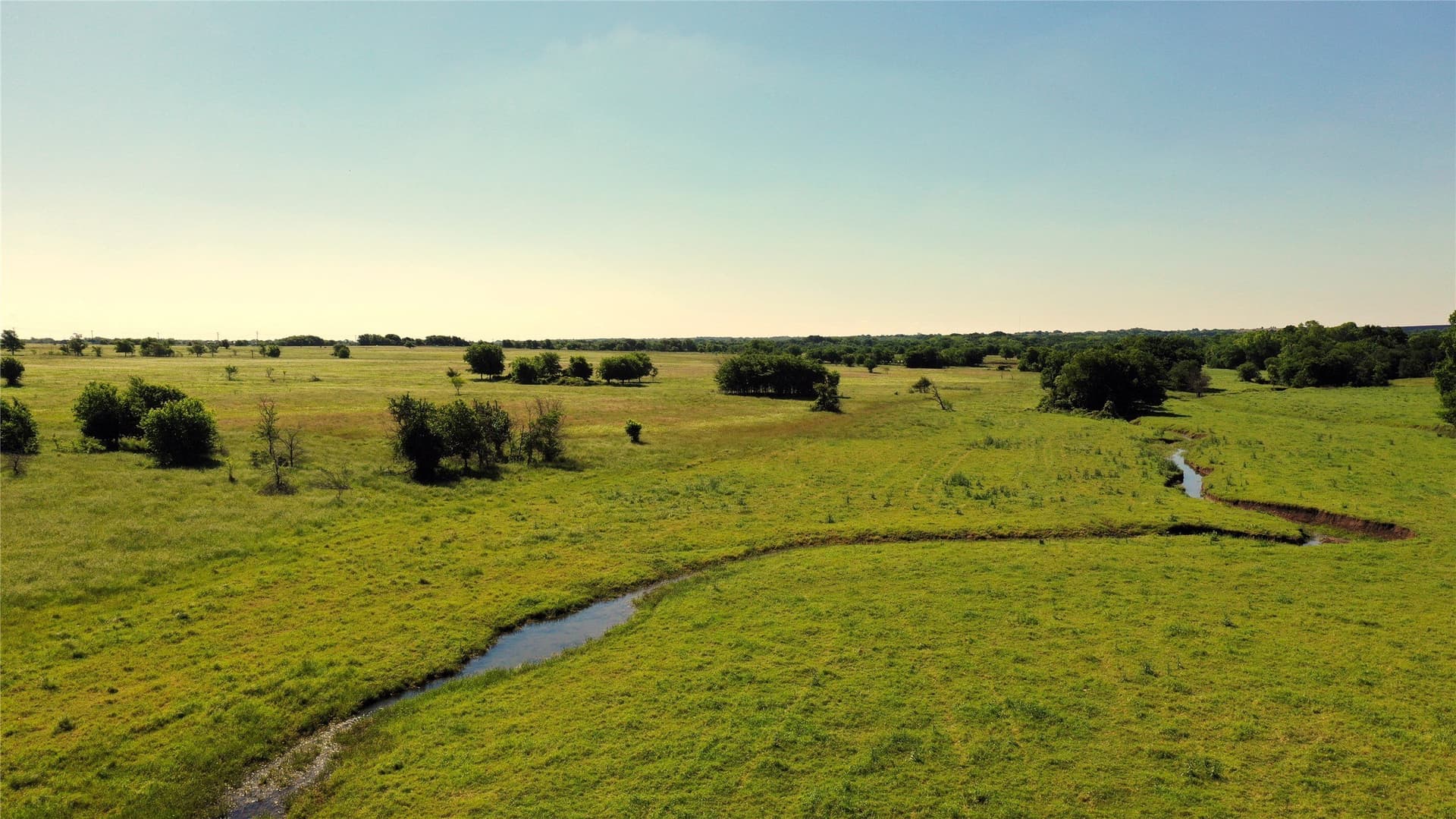515 acres in Hill County - photo 20