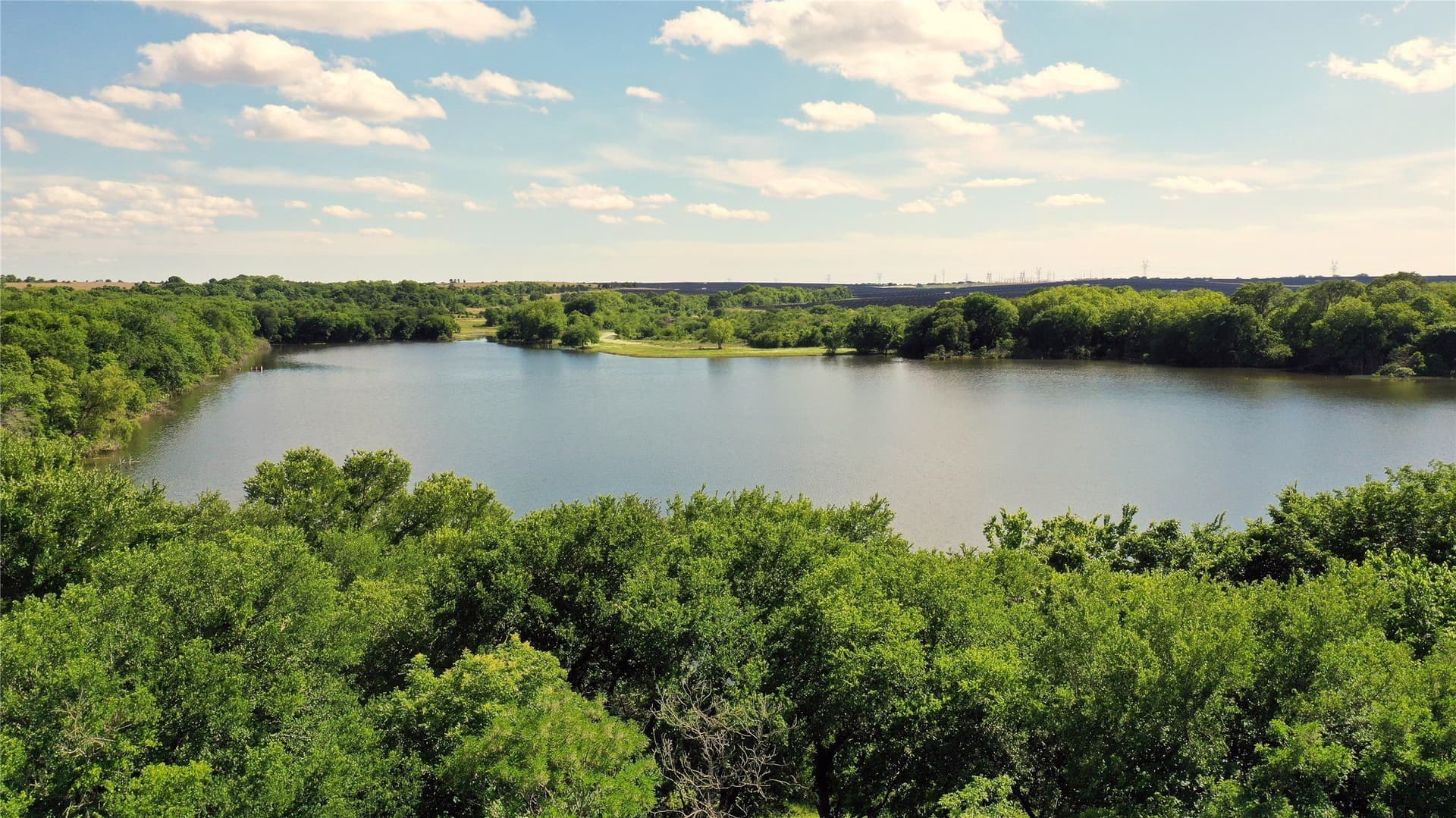 515 acres in Hill County - photo 12
