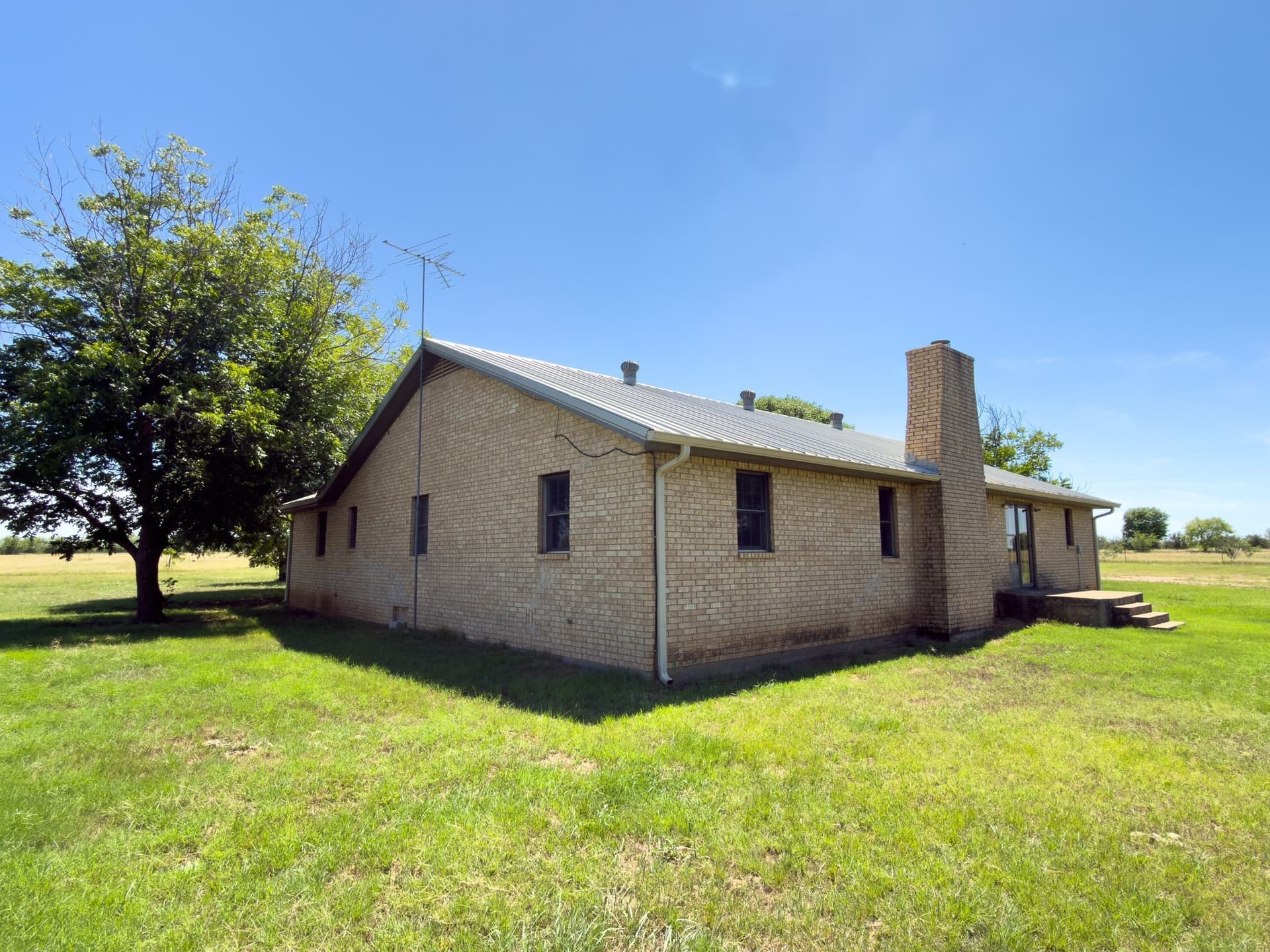 153.26 acres in Shackelford County - photo 35