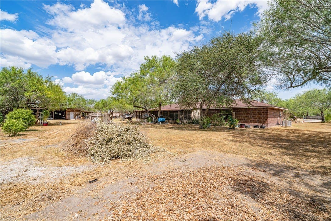43,560 acres in Kleberg County - photo 35