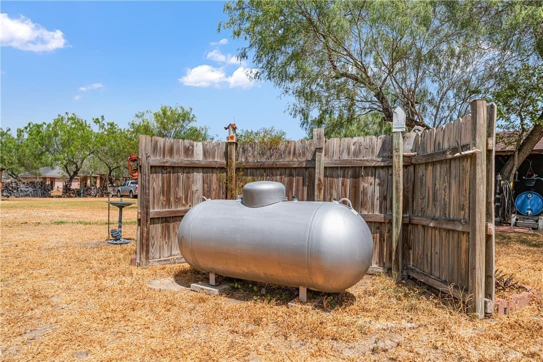 43,560 acres in Kleberg County - photo 34