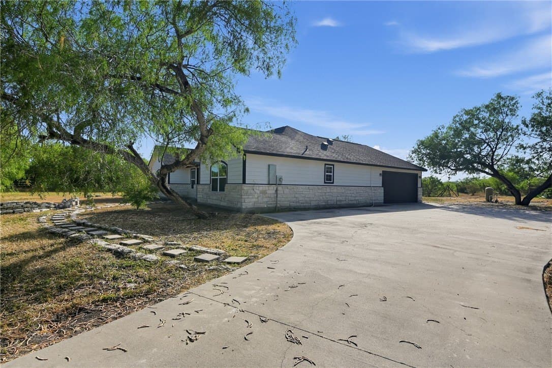 100,000 acres in Nueces County - photo 4