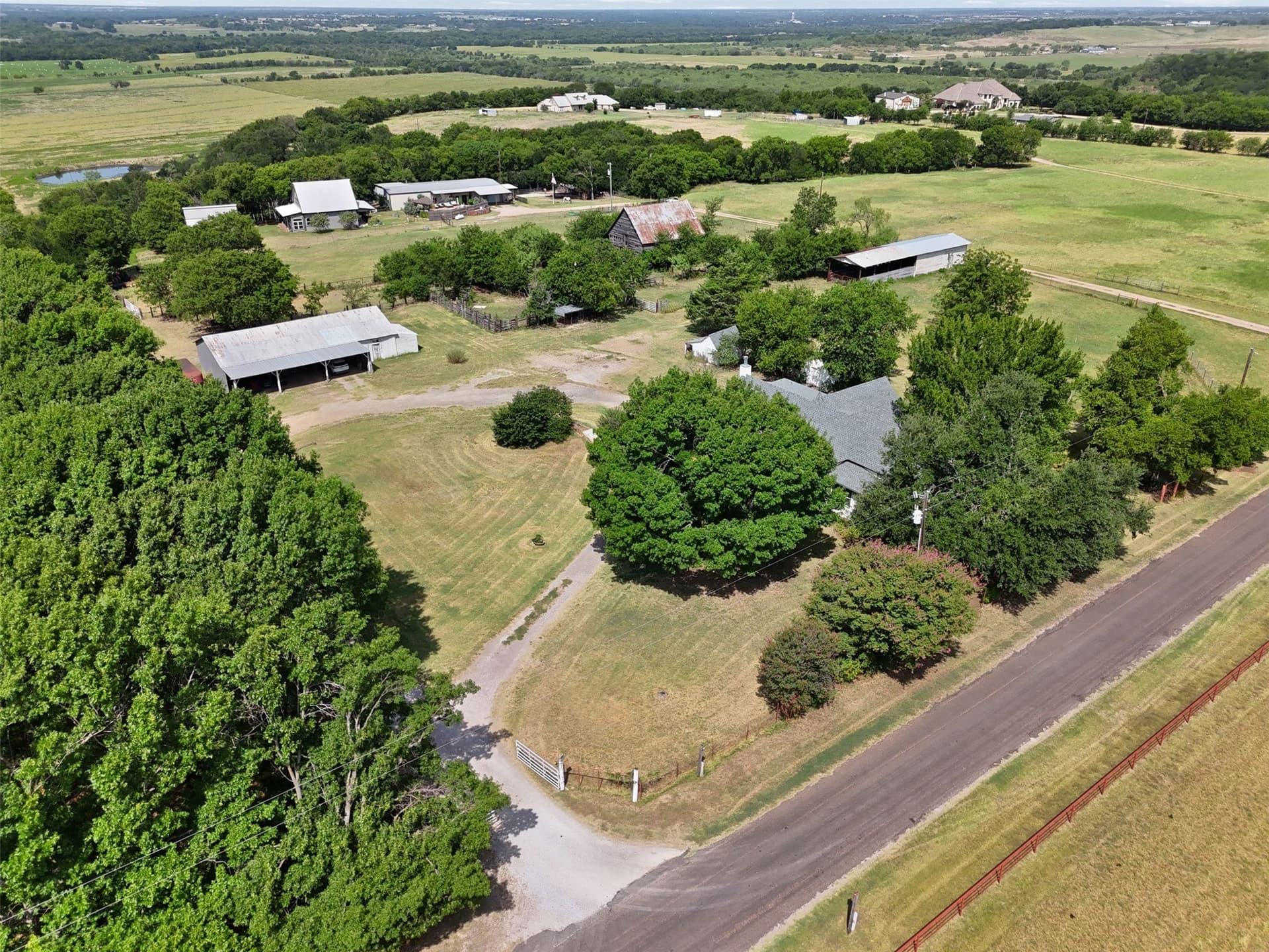 88.89 acres in Ellis County - photo 13