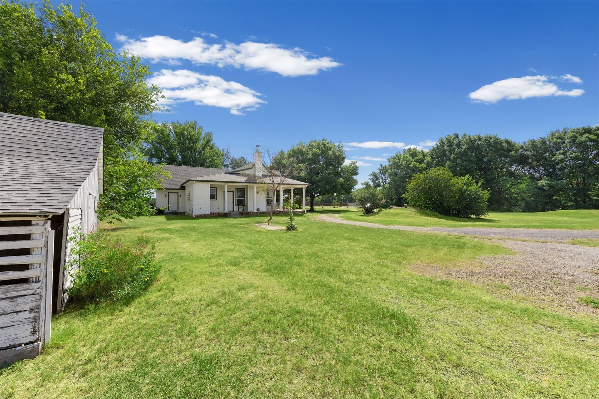 88.89 acres in Ellis County - photo 10