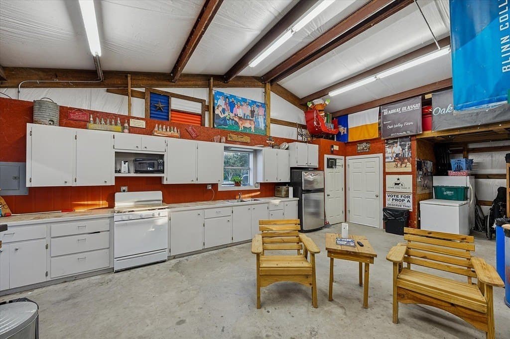 2.92 acres in Fayette County - photo 17