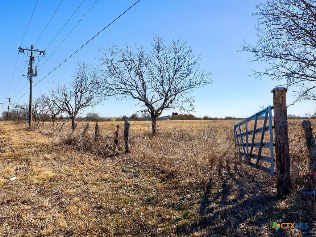 28.4 acres in Bell County gallery image 2