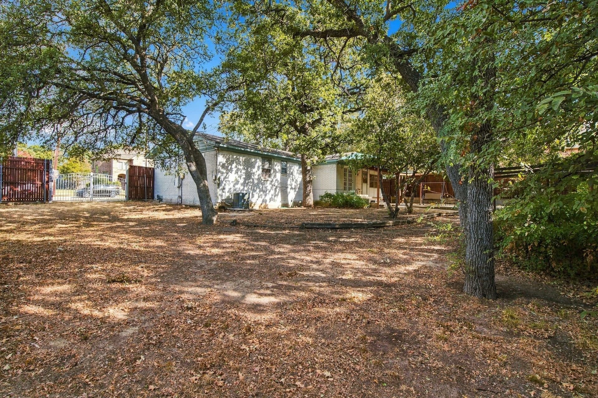 0.44 acres in Dallas County - photo 36