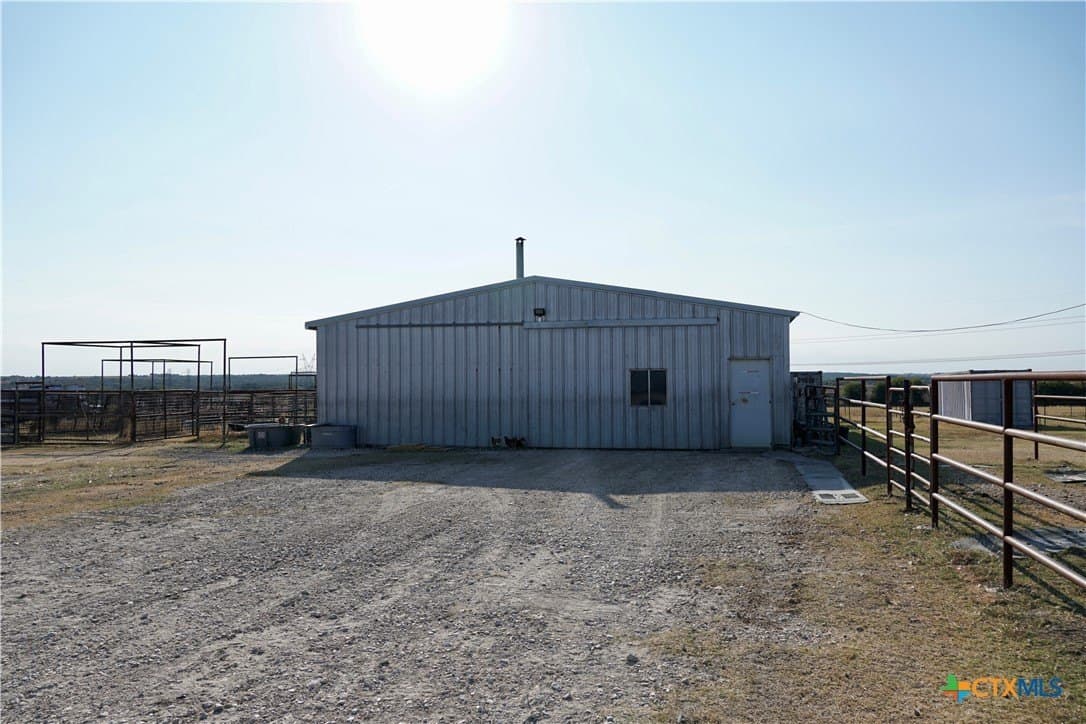 61.44 acres in Williamson County - photo 12