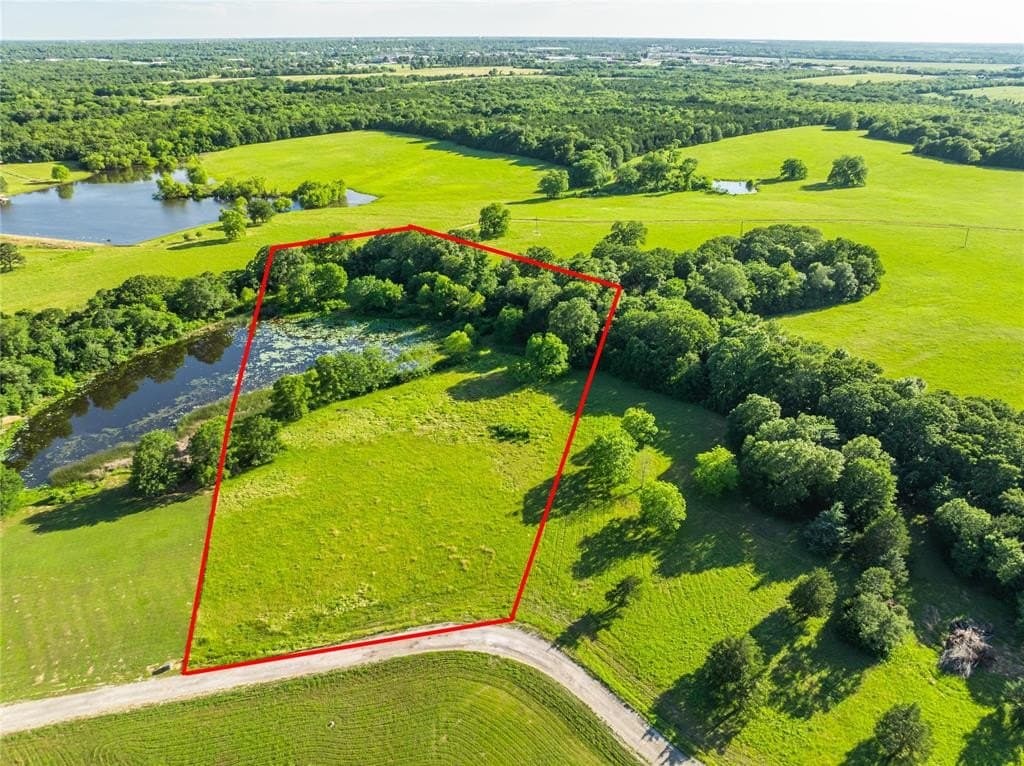 5.03 acres in Lamar County