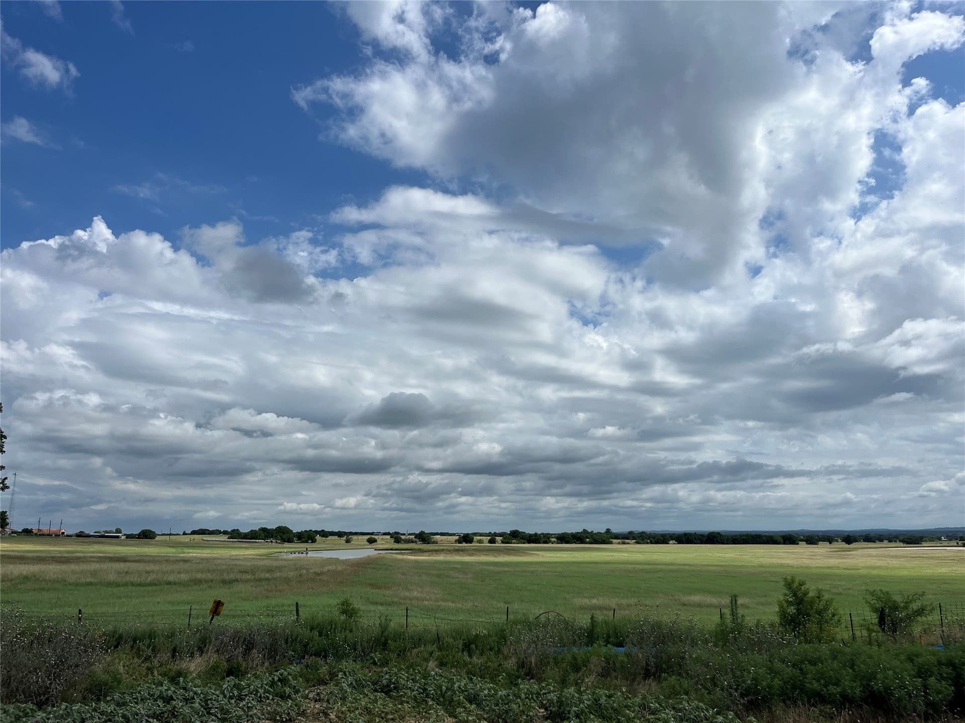 0.86 acres in Wise County gallery image 2