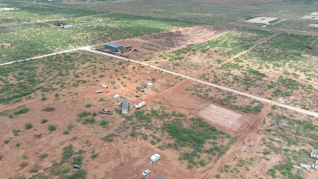 1 acres in Midland County - photo 3