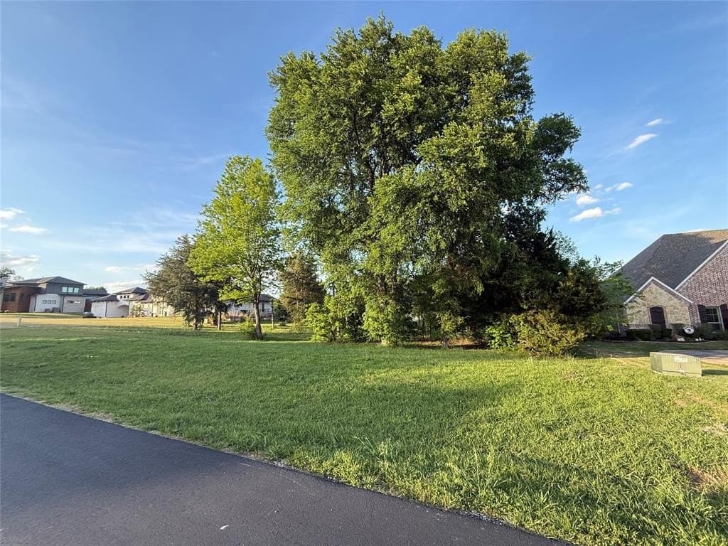 1 acres in Collin County gallery image 3