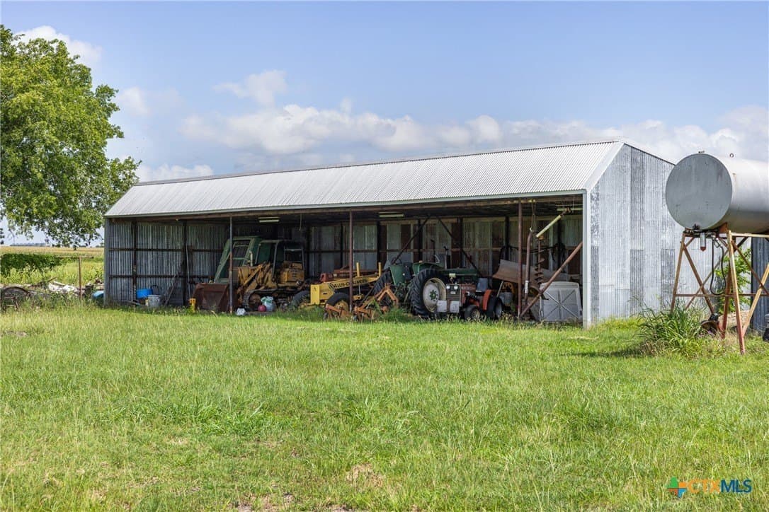 151 acres in Travis County - photo 35