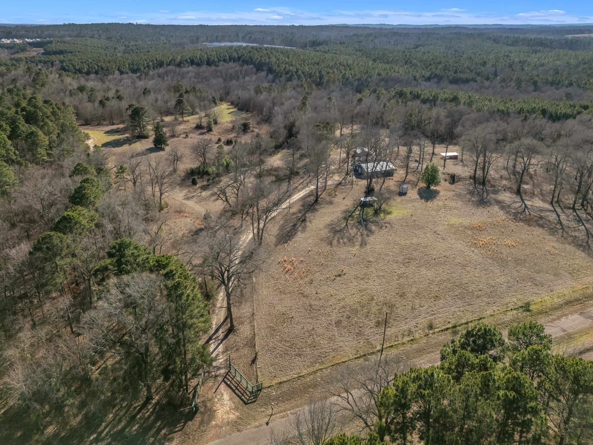 40 acres in Smith County