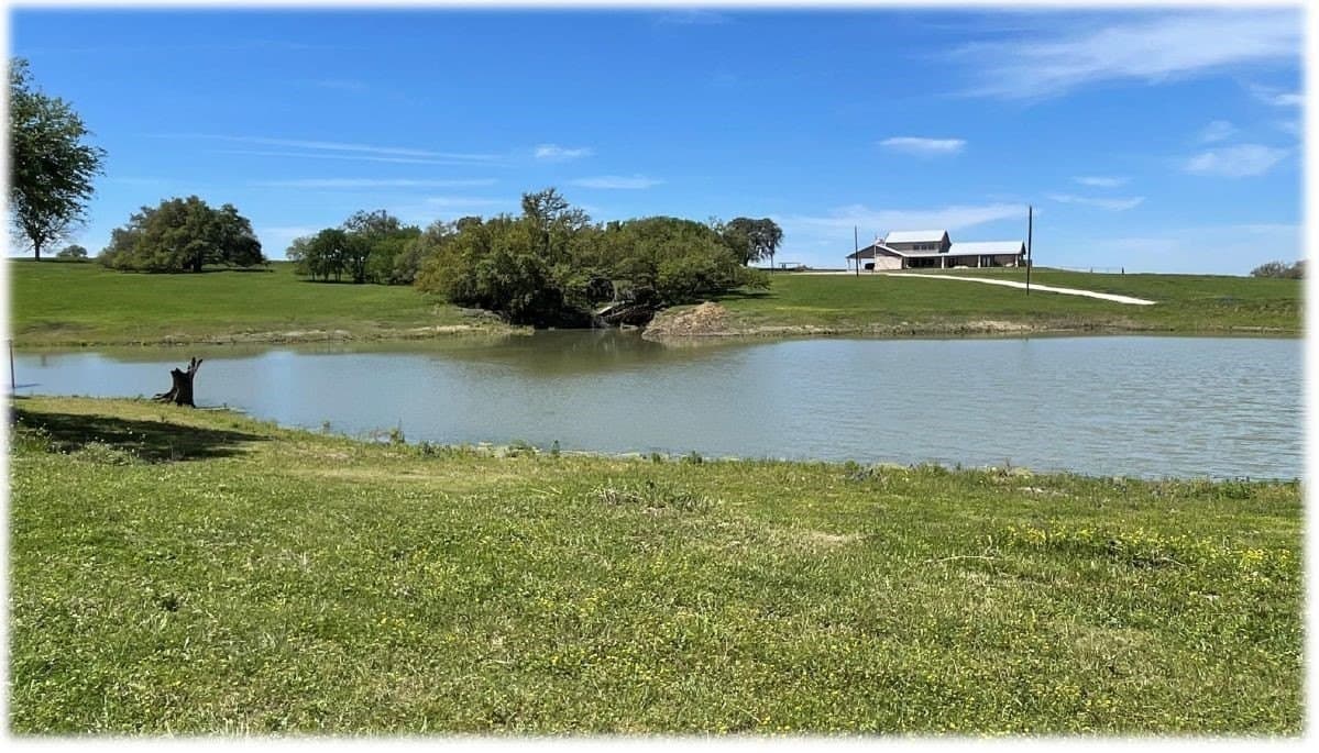 139.64 acres in Falls County - photo 6
