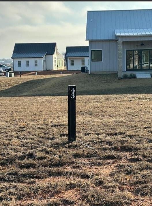 0.34 acres in Gillespie County - photo 4