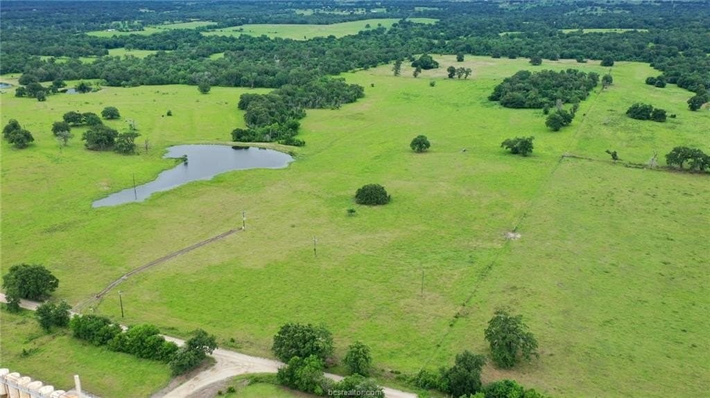 21.72 acres in Grimes County