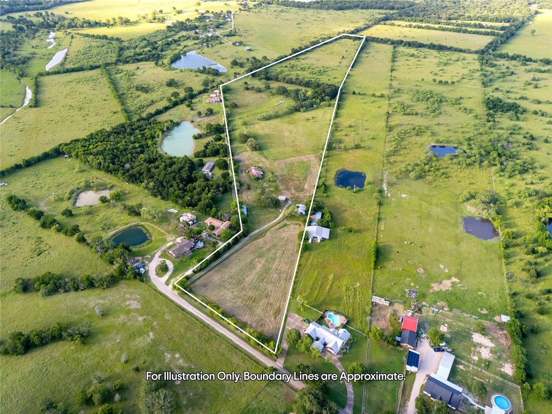 28 acres in McLennan County gallery image 4