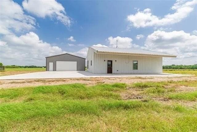 25.21 acres in Hunt County