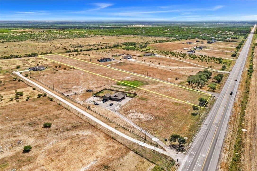 6.36 acres in Nueces County - photo 3