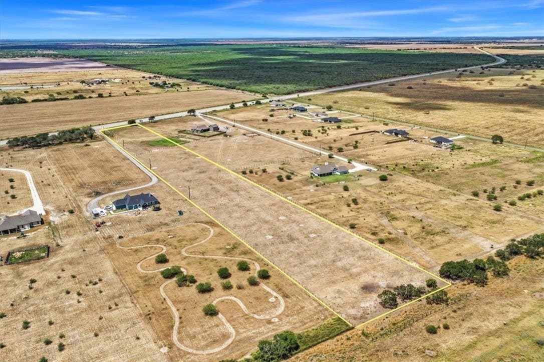 6.36 acres in Nueces County - photo 9