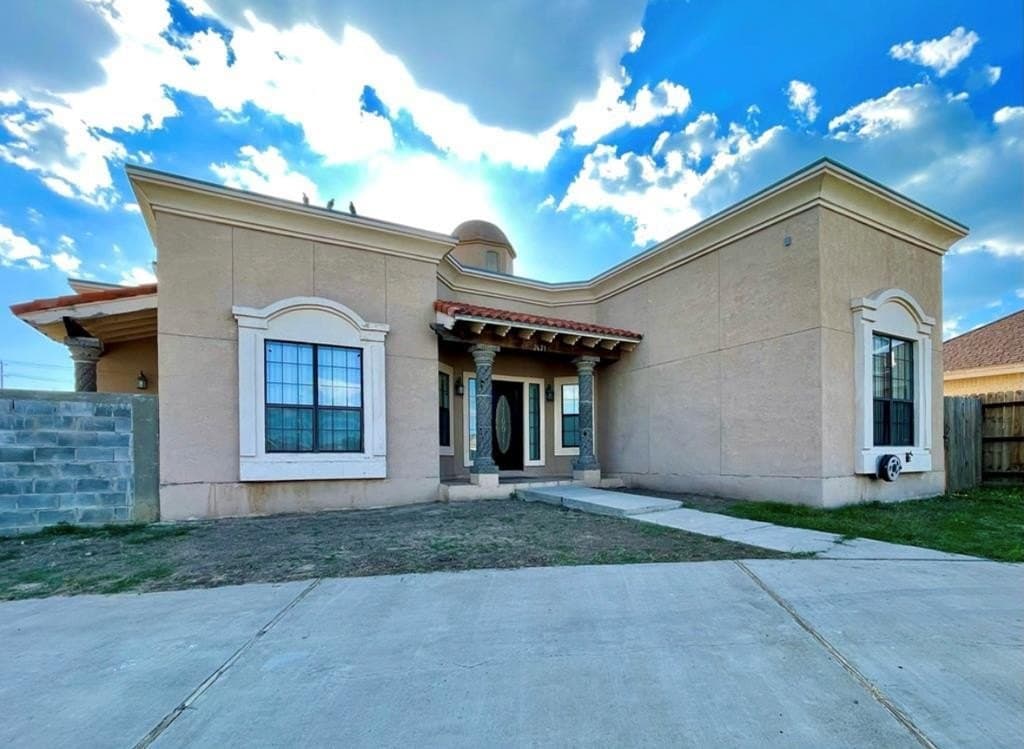 8,533 acres in Maverick County gallery image 2