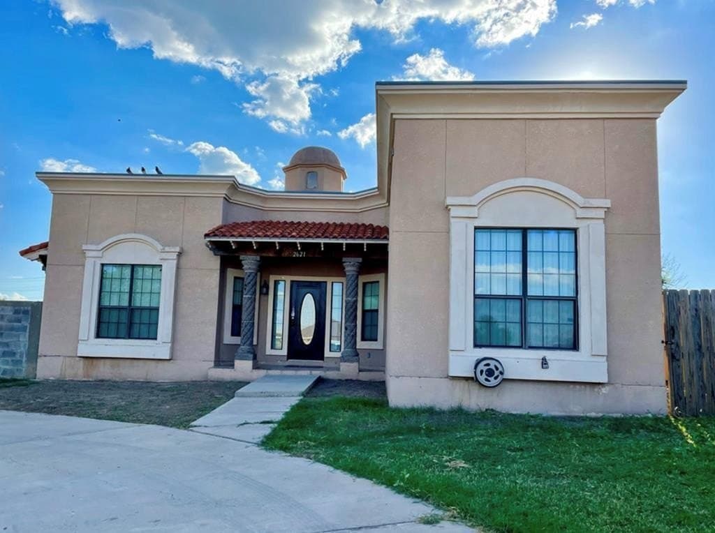 8,533 acres in Maverick County