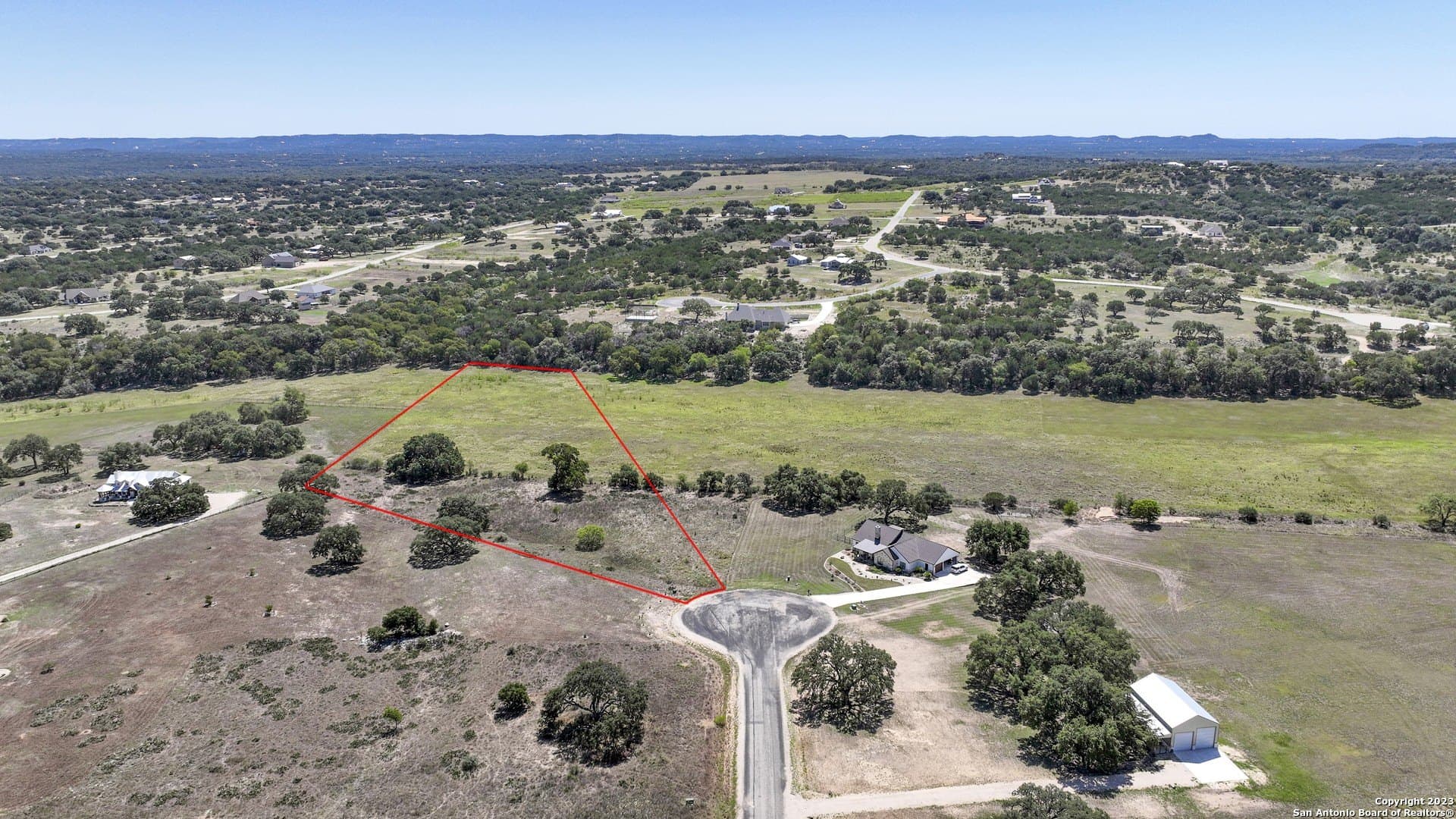 3.23 acres in Bandera County gallery image 2