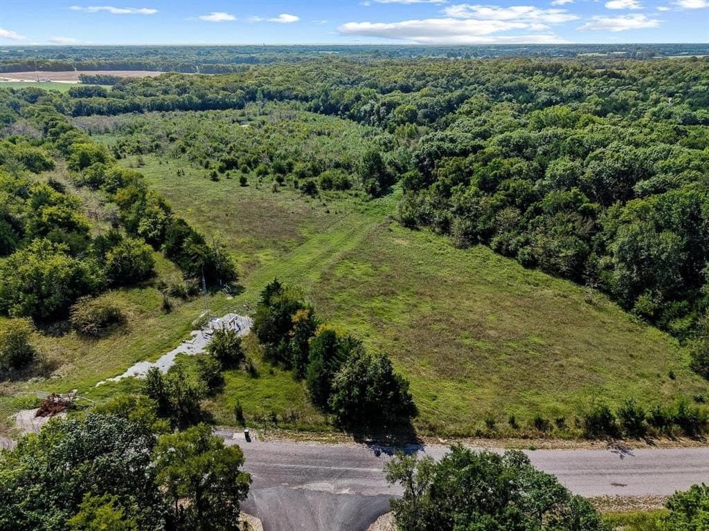 35 acres in Collin County gallery image 4