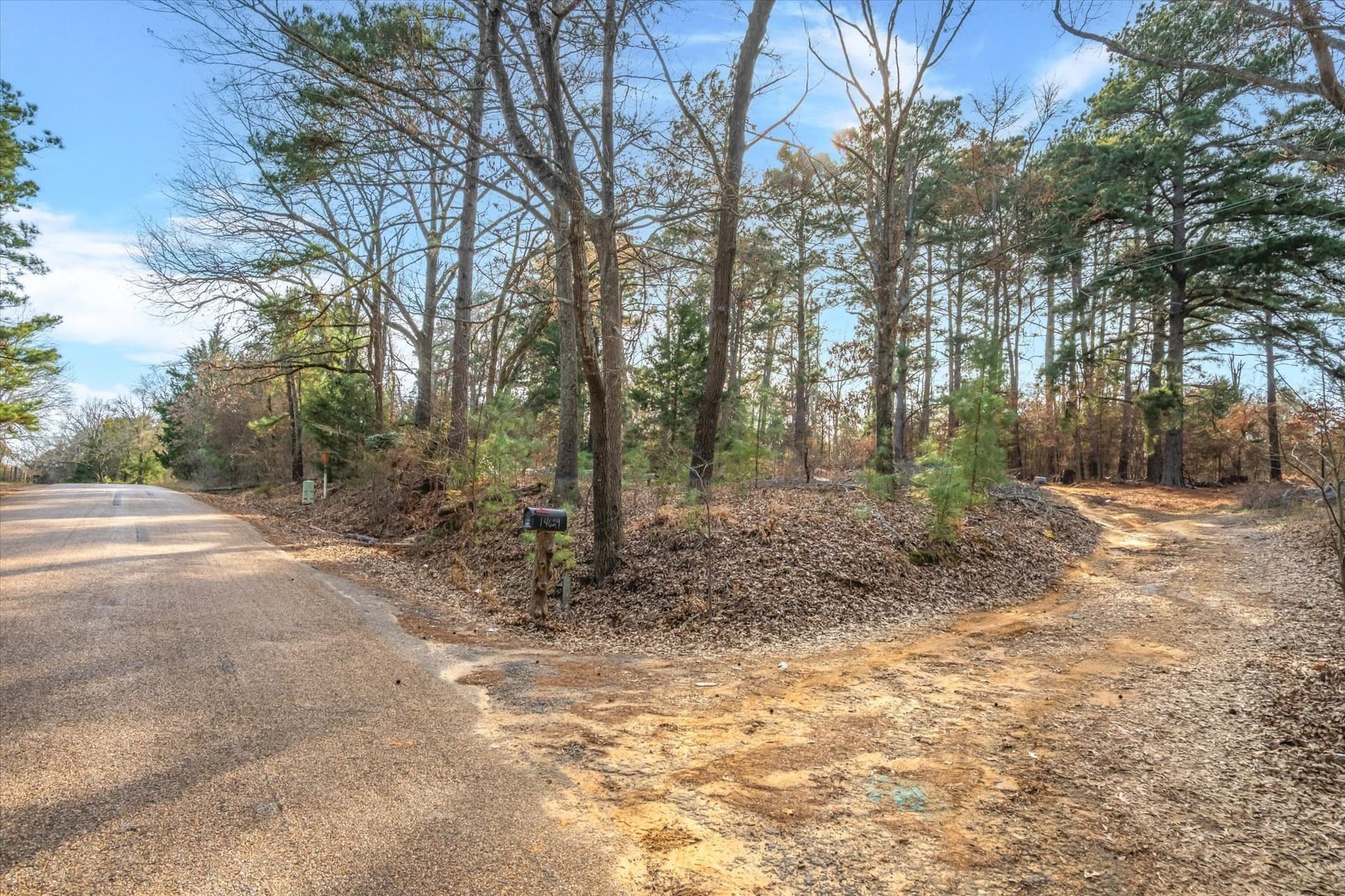 3.77 acres in Henderson County