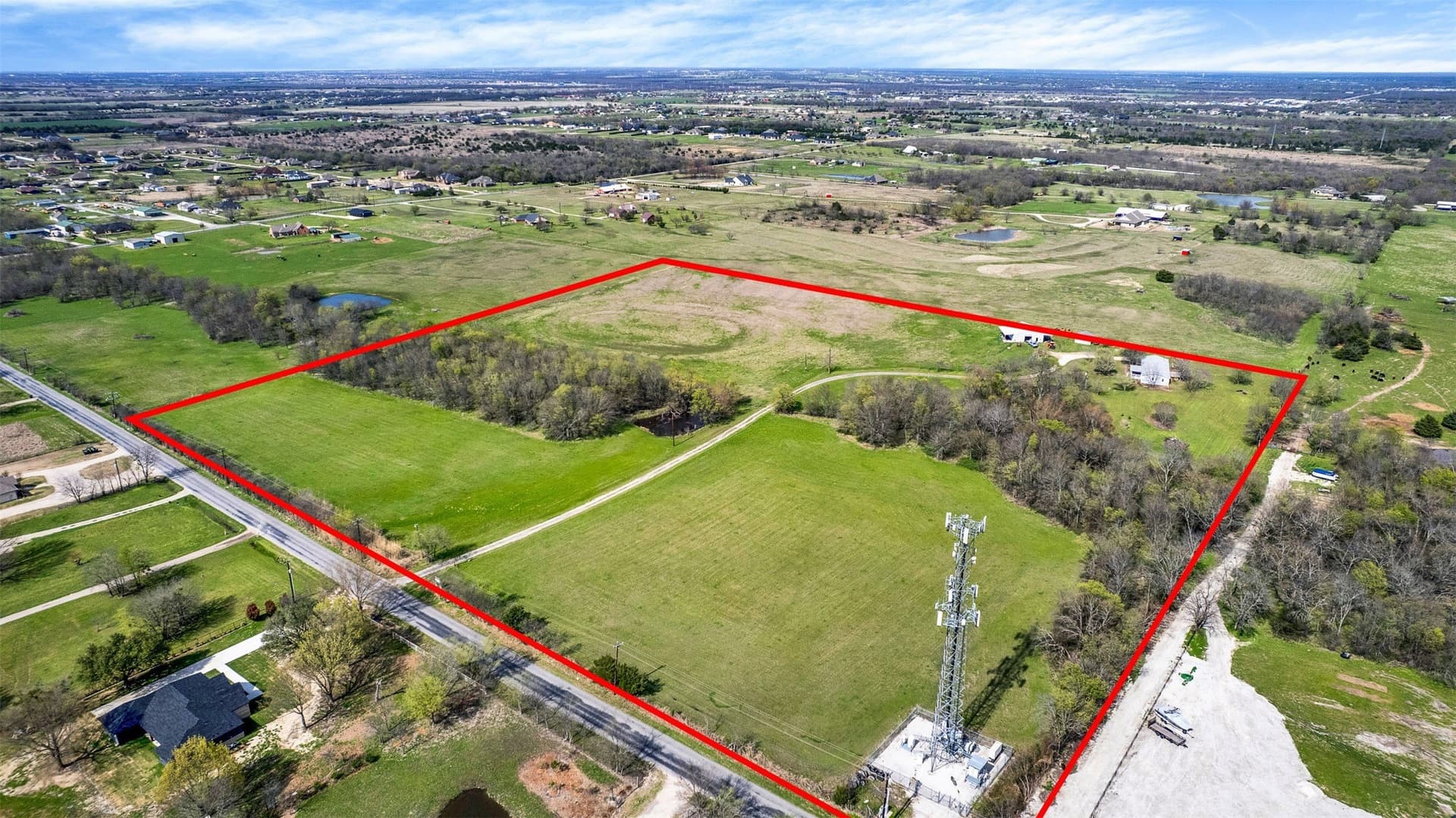 22.85 acres in Rockwall County