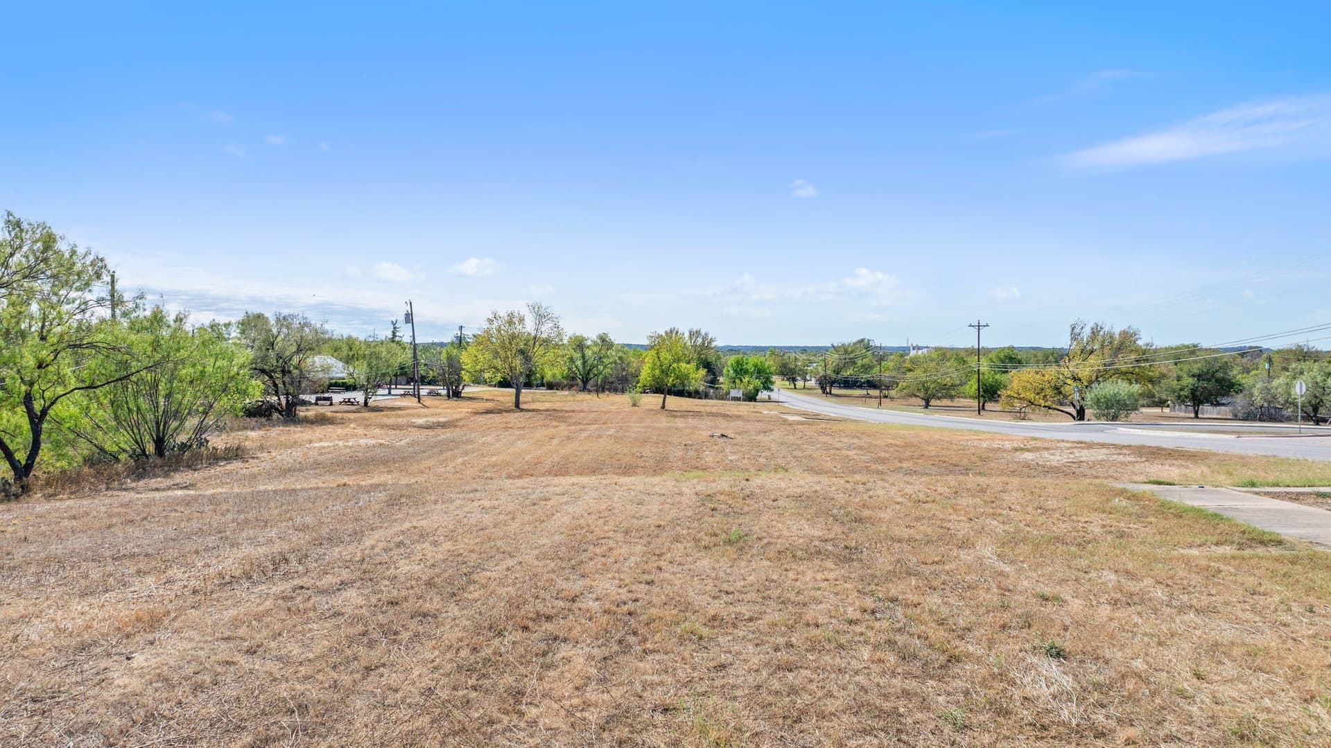 0.87 acres in Burnet County gallery image 2