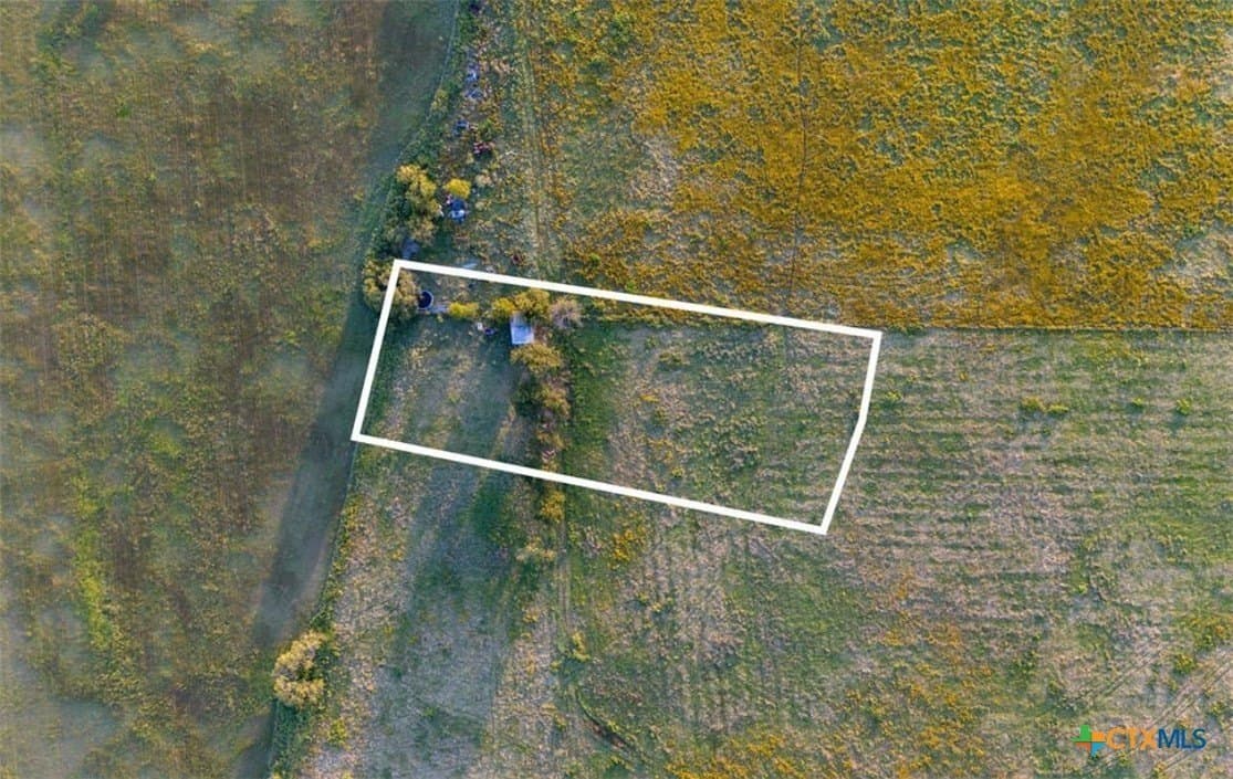 1 acres in McLennan County gallery image 2