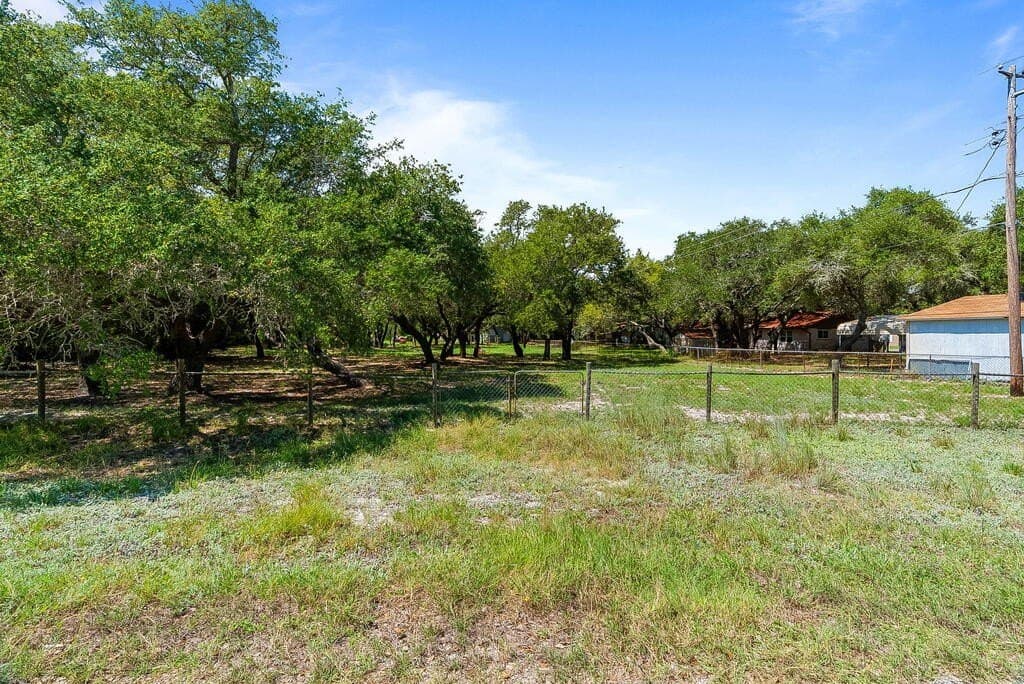 0.61 acres in Texas County - photo 6