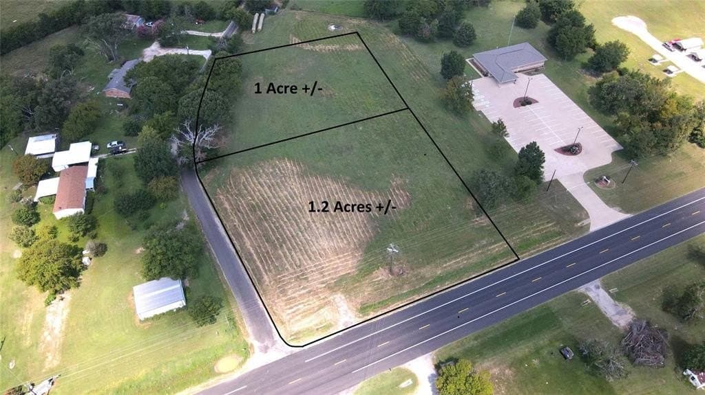 1.2 acres in Van Zandt County